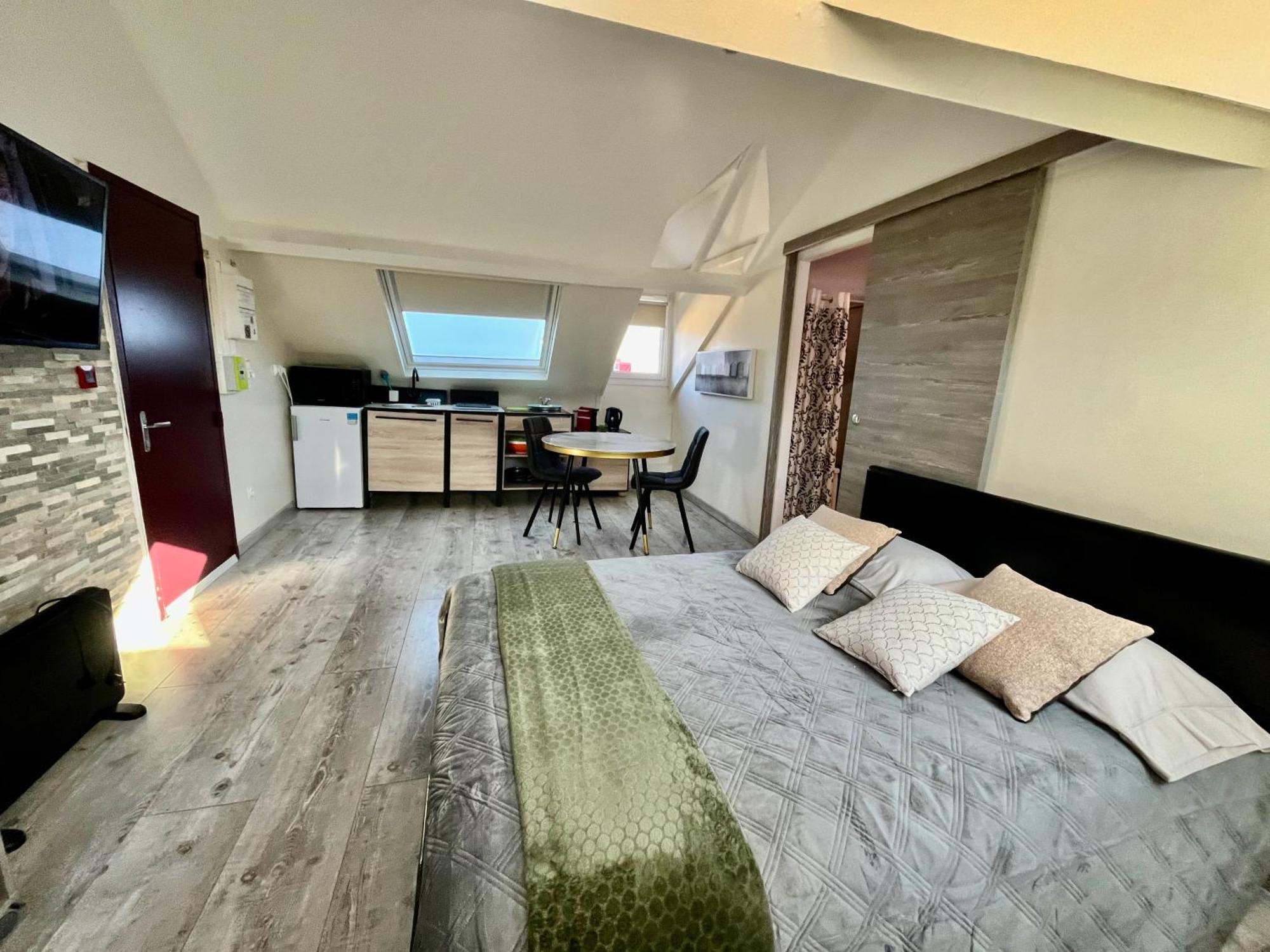 La Villa L'Oiseau Bleu Proche De La Plage Et De Deauville !!! Awards 2025 Blonville-sur-Mer Værelse billede